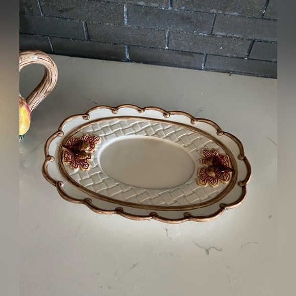 FITZ FLOYD HARVEST TIME THANKSGIVING GRAVY BOAT TRAY SET 1996 OMNIBUS CUTE - Picture 6 of 8